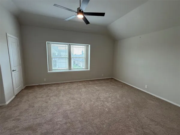 $3,800 | 2700 Richard Street, Burleson, TX 76028