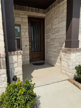 $4,000 | 2700 Richard Street, Burleson, TX 76028