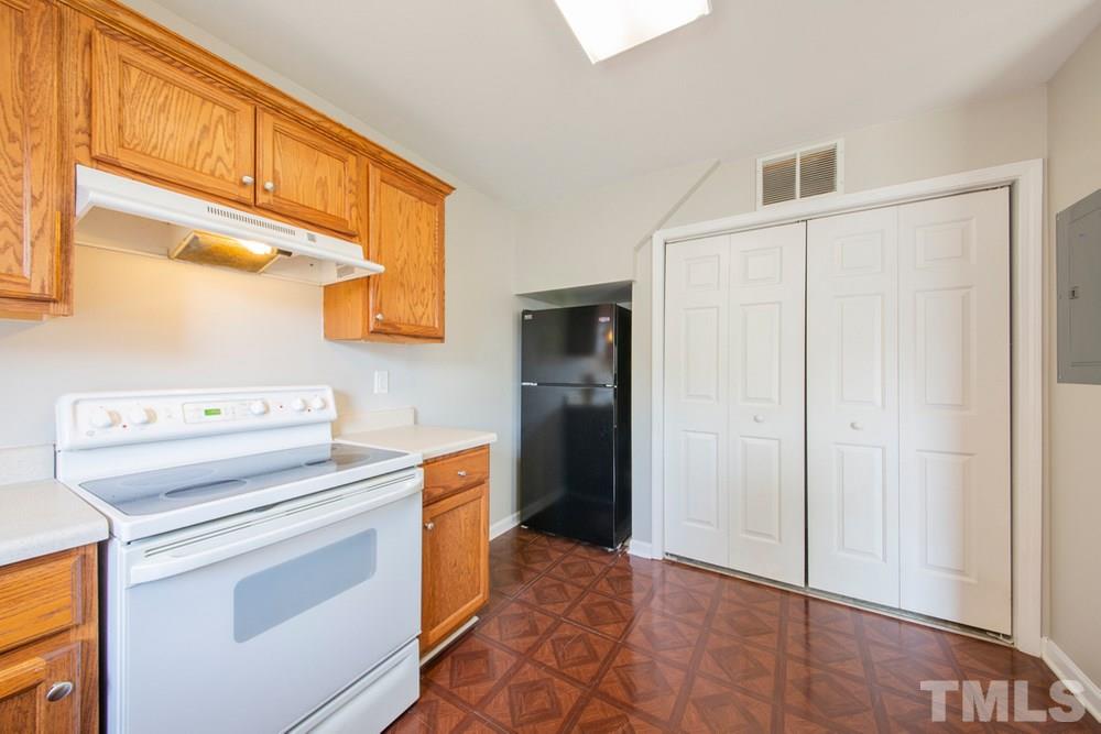 2809 Erinridge Road Raleigh, NC 27610 - Photo 12 of 30 Kitchen