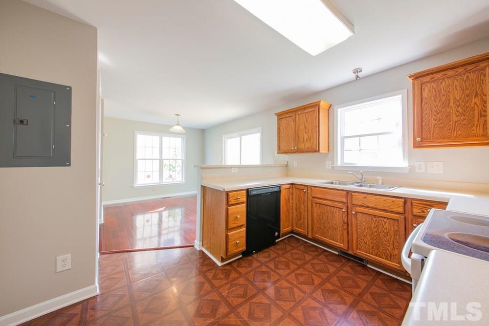 2809 Erinridge Road Raleigh, NC 27610 - Photo 10 of 30 Kitchen