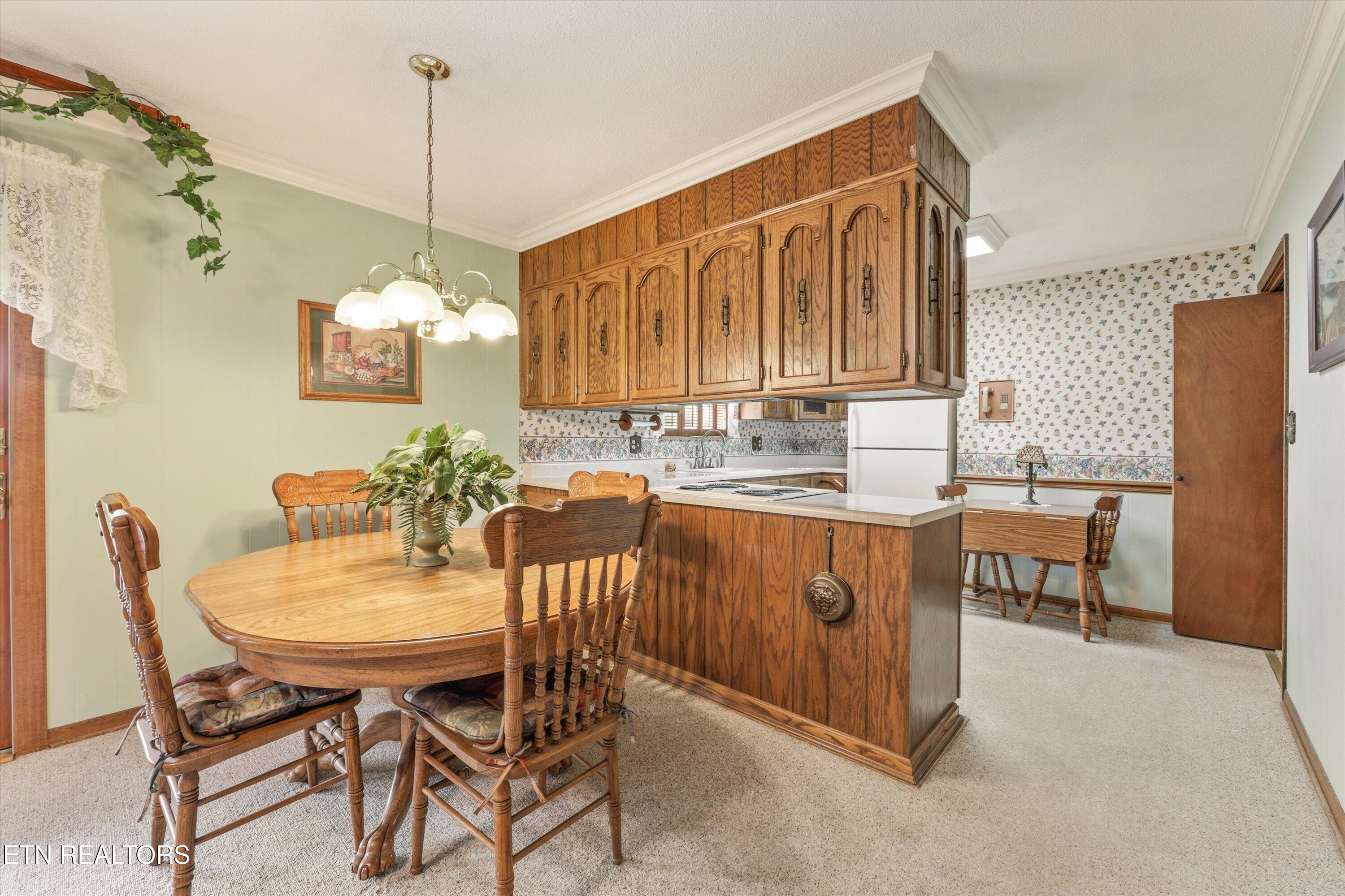 827 West Cunningham Street Alcoa, TN 37701 - Photo 13 of 43 13-827 W Cunningham St16