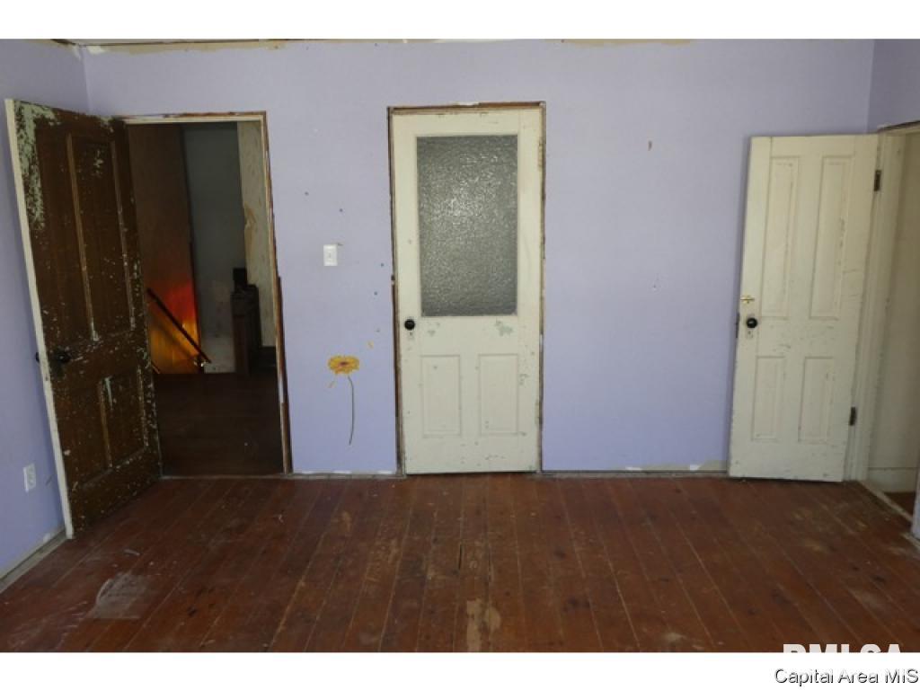 100 Southwest 3rd Street Atlanta, IL 61723 - Photo 13 of 21 Gallery Image 13