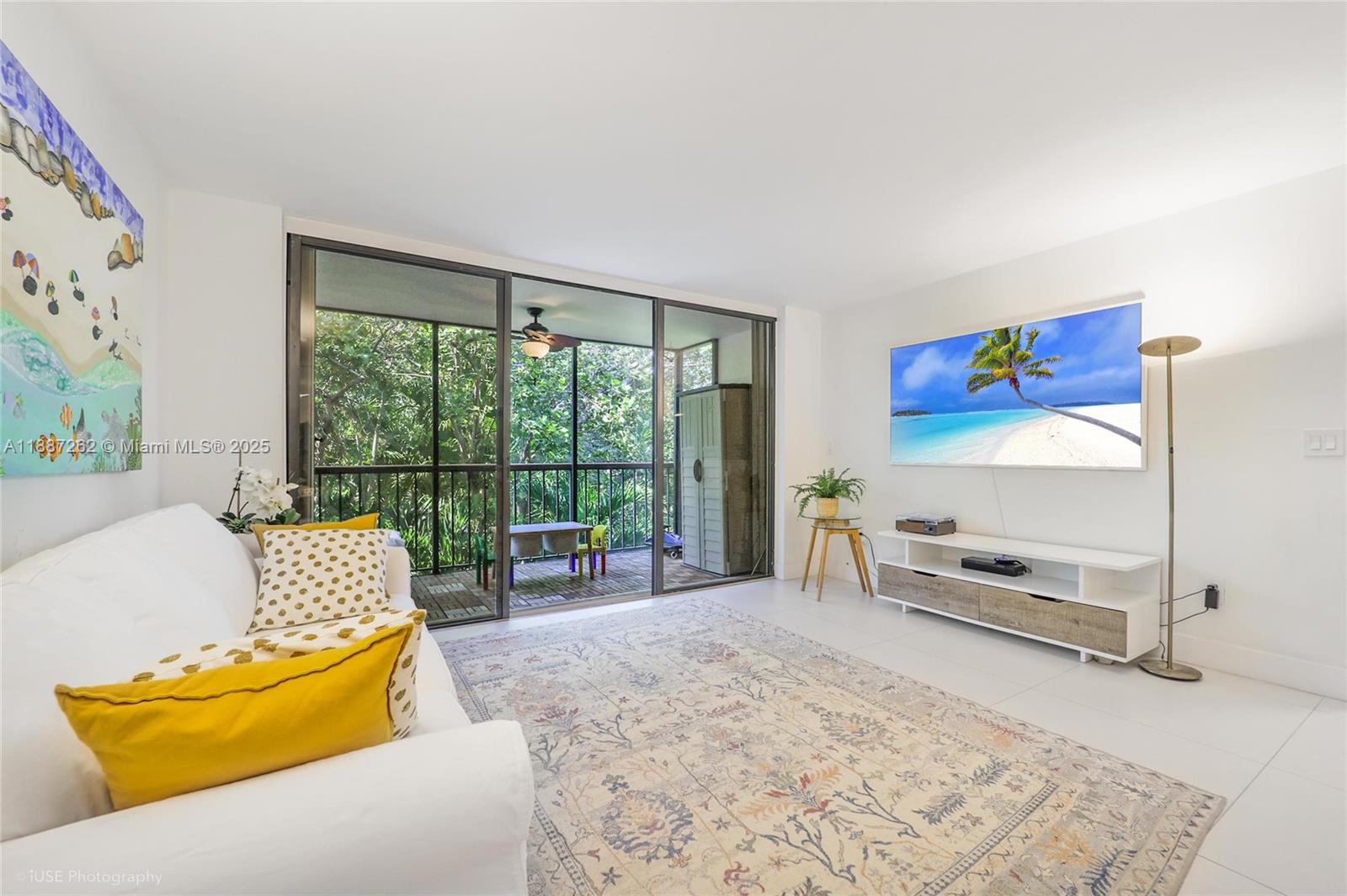 55 Ocean Ln Drive, Unit 3020 Key Biscayne, FL 33149 - Photo 5 of 17