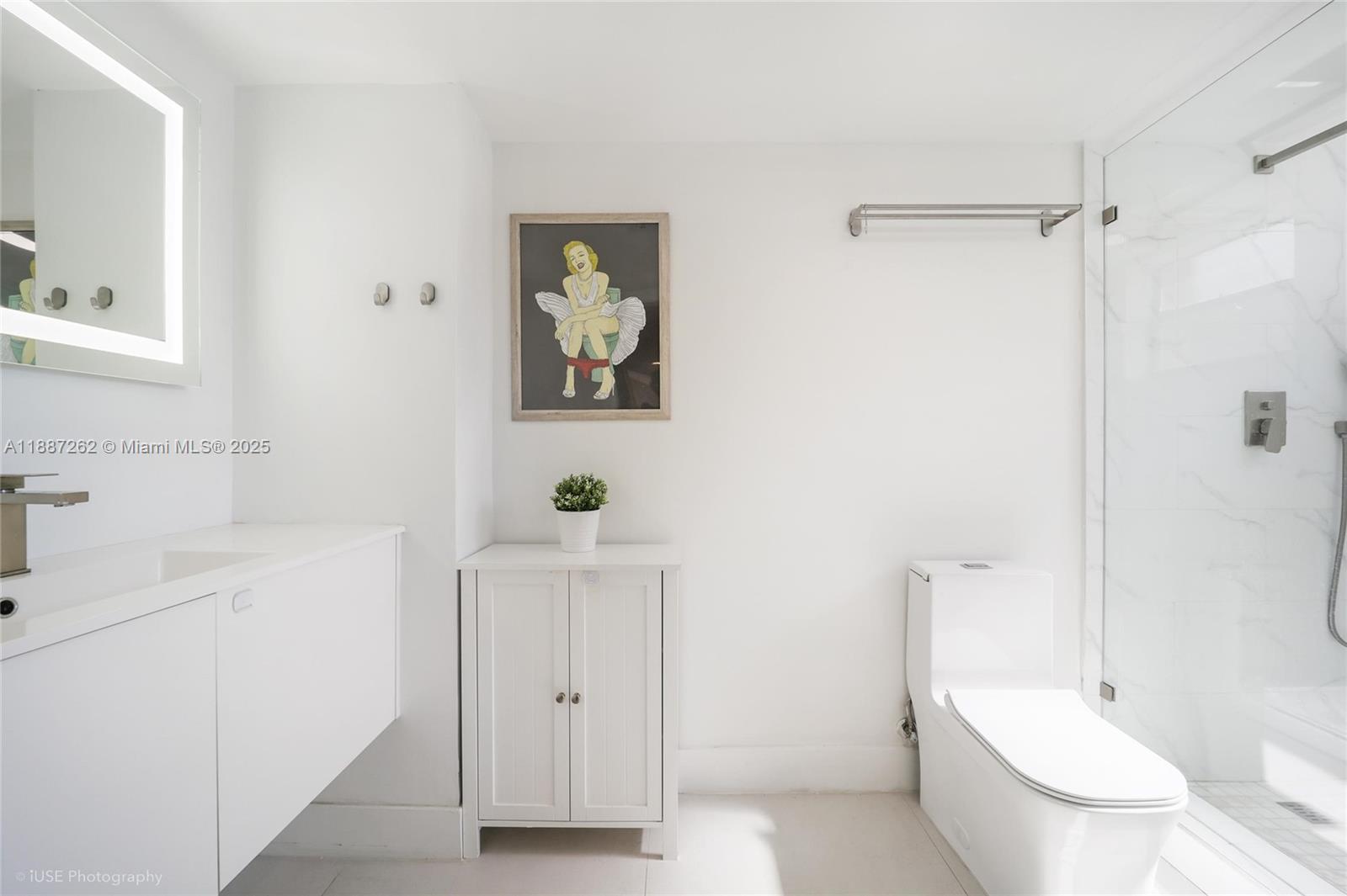 55 Ocean Ln Drive, Unit 3020 Key Biscayne, FL 33149 - Photo 8 of 17