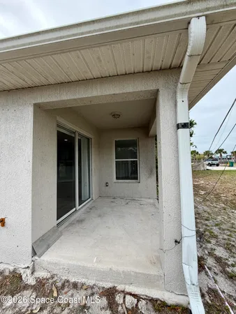 $2,000 | 915 Twisting Branch Court, Melbourne, FL 32935