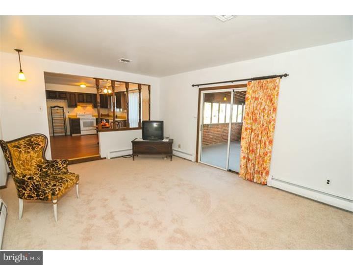 212 North Trooper Road Norristown, PA 19403 - Photo 15 of 25 Gallery Image 15