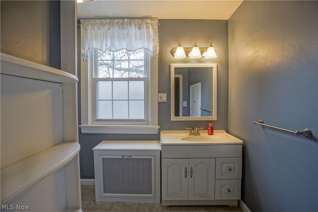 1639 Brainard Road Cleveland, OH 44124 - Photo 18 of 21