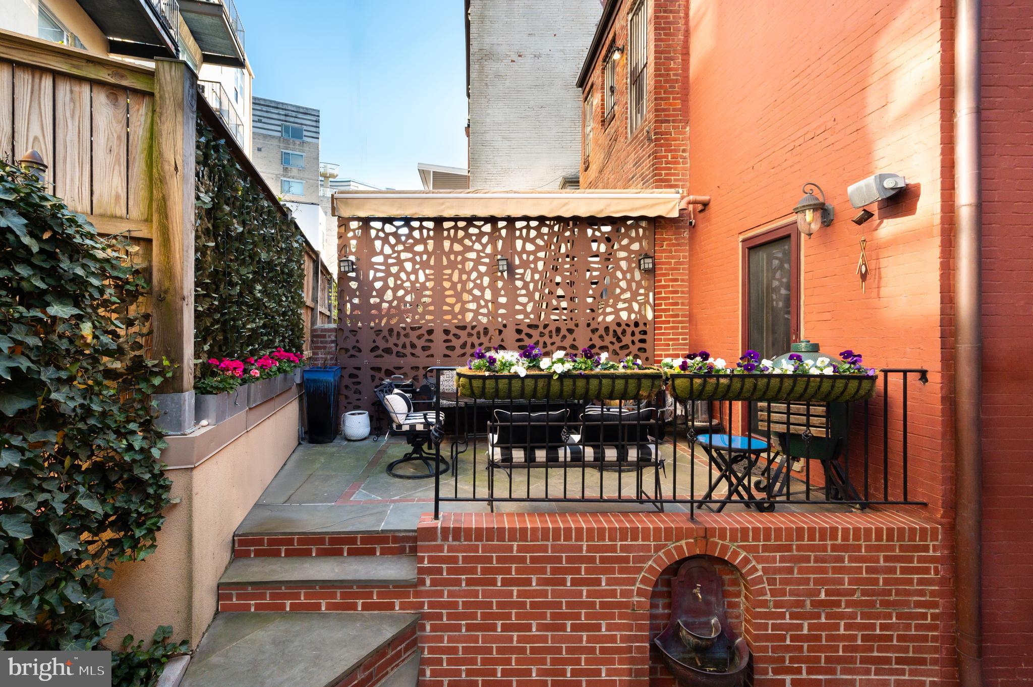 1335 Vermont Avenue Northwest Washington, DC 20005 - Photo 43 of 47 a building outdoor space with patio furniture