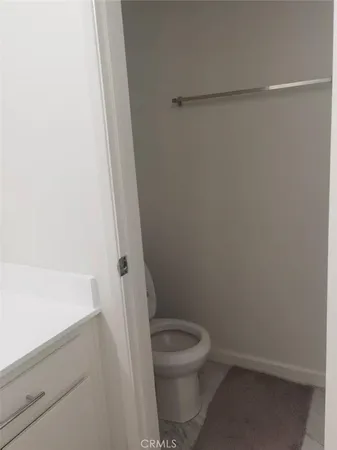 $3,200 | 4900 Overland Avenue, Unit 216, Culver City, CA 90230