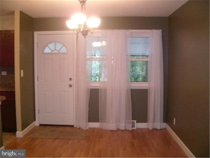 417 Sheffield Road Cherry Hill, NJ 08034 - Photo 2 of 19 Gallery Image 2