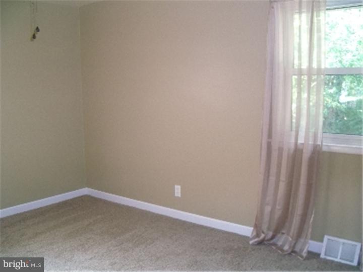 417 Sheffield Road Cherry Hill, NJ 08034 - Photo 15 of 19 Gallery Image 15