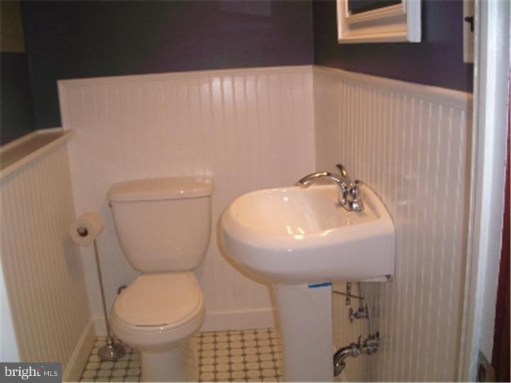 417 Sheffield Road Cherry Hill, NJ 08034 - Photo 16 of 19 Gallery Image 16