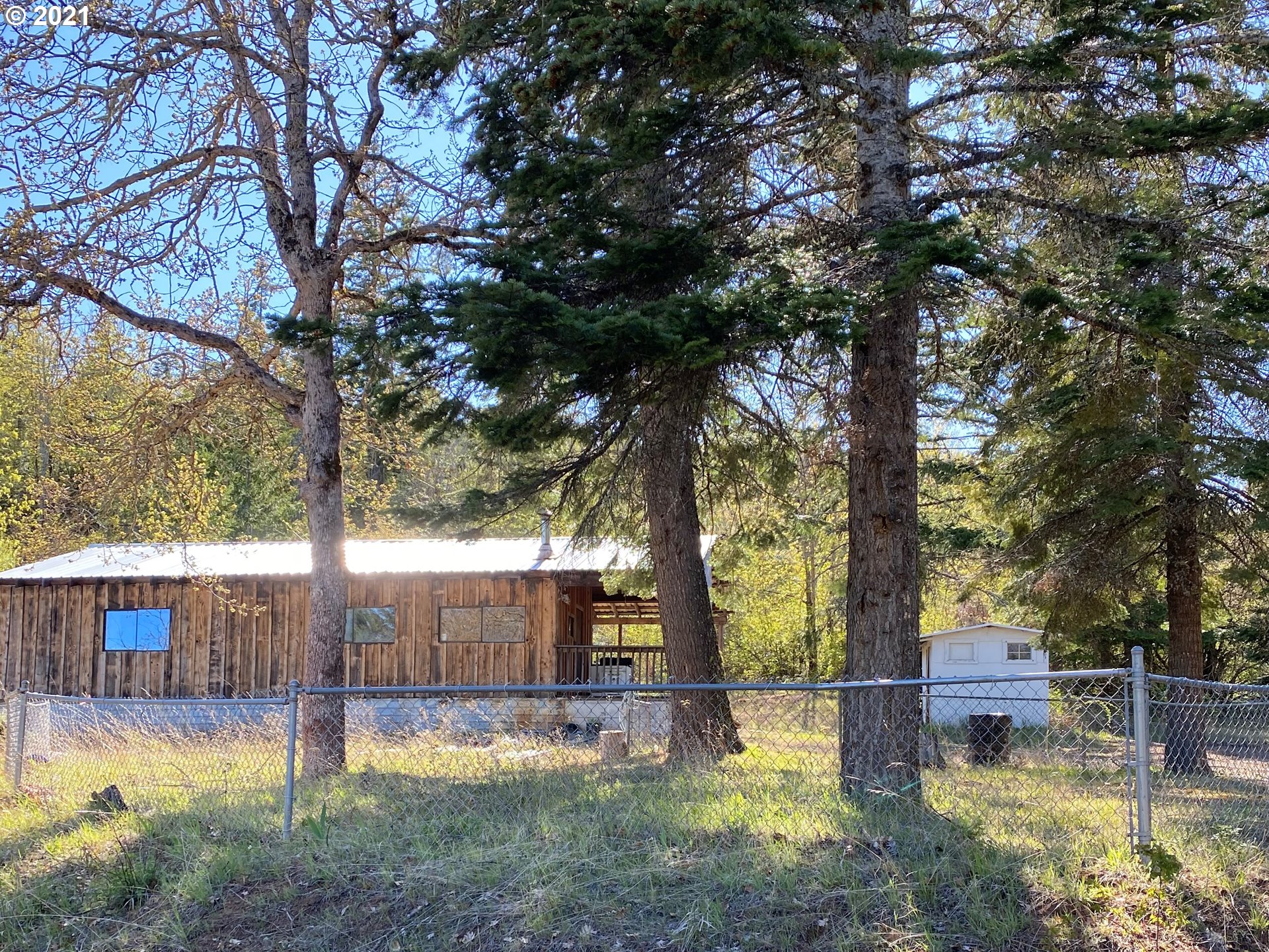 111 Appleton Road Lyle, WA 98635 - Photo 5 of 18 Gallery Image 5