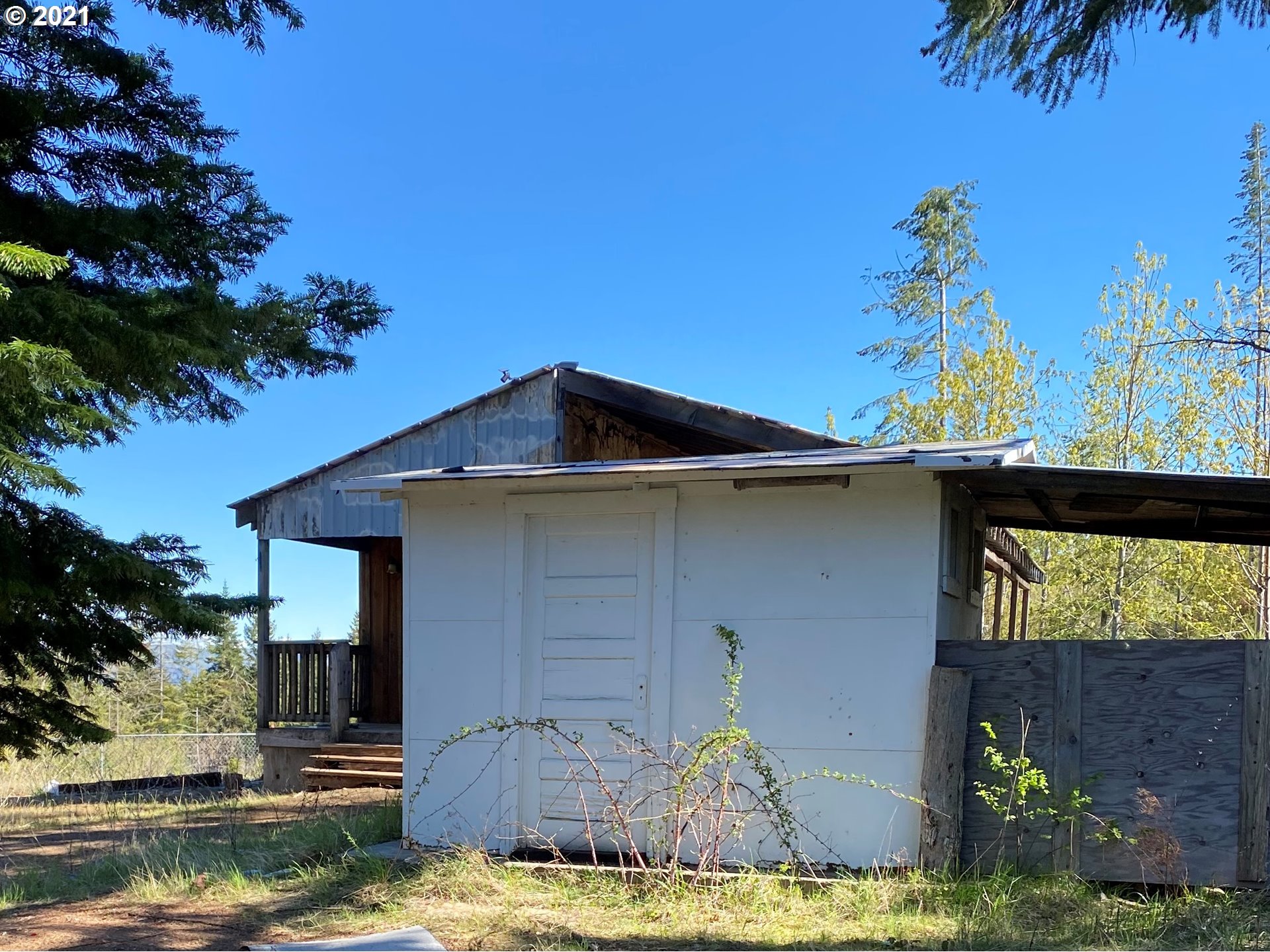111 Appleton Road Lyle, WA 98635 - Photo 9 of 18 Gallery Image 9