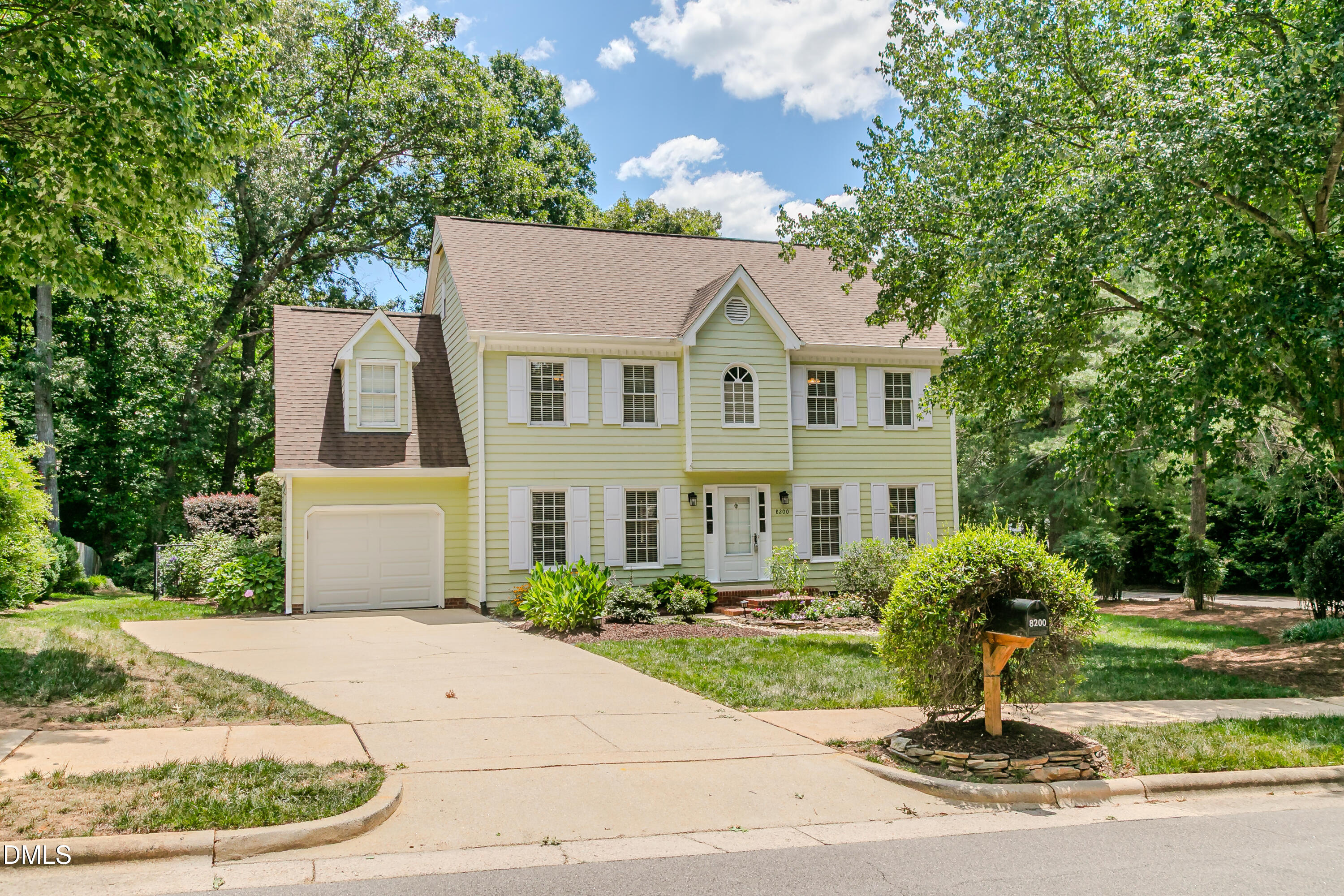 8200 Mourning Dove Road Raleigh, NC 27615 - Photo 1 of 38 2E6A5057