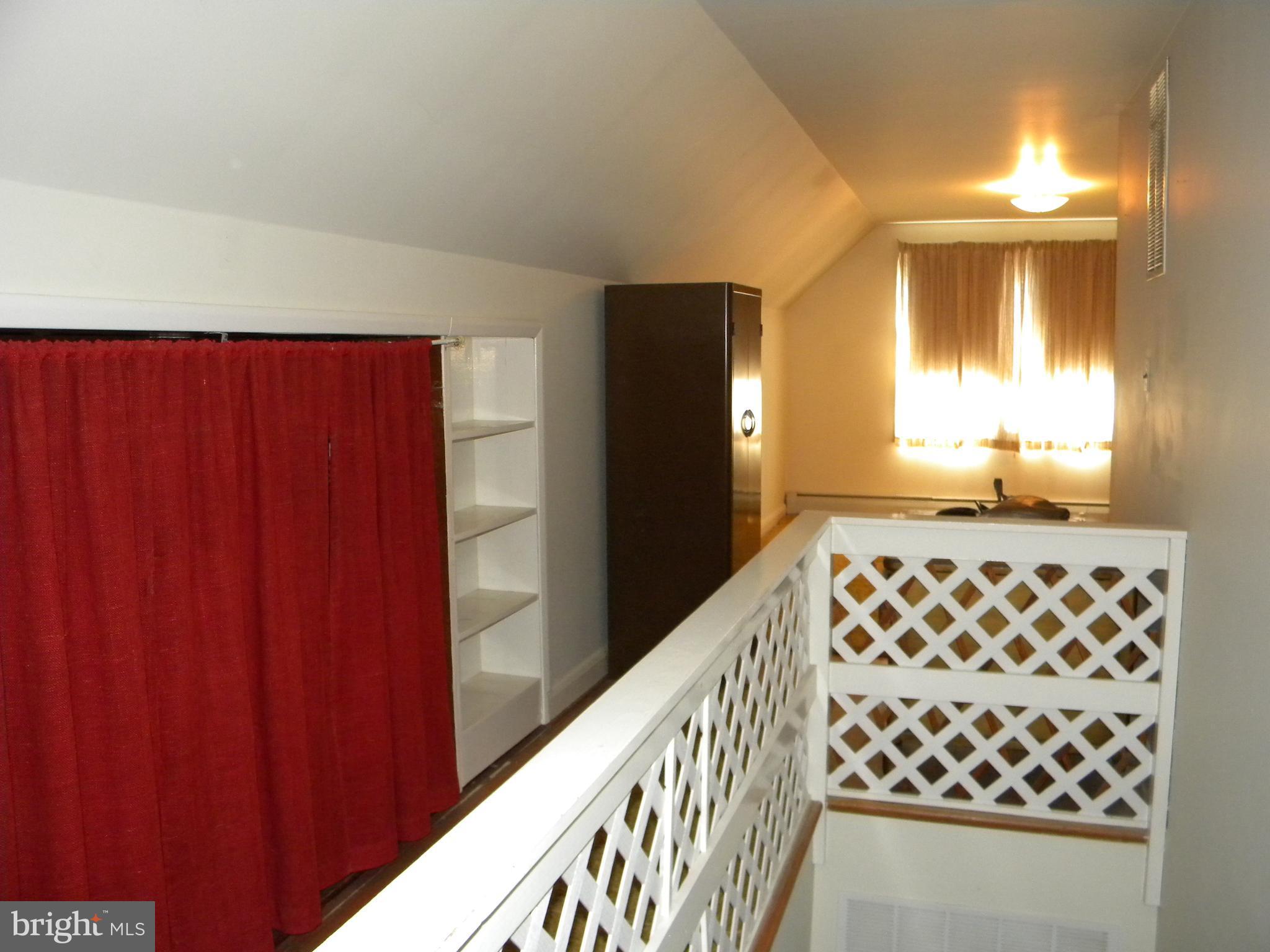 930 Kinwat Avenue Baltimore, MD 21221 - Photo 18 of 30 Bedroom 3 - 2nd floor
