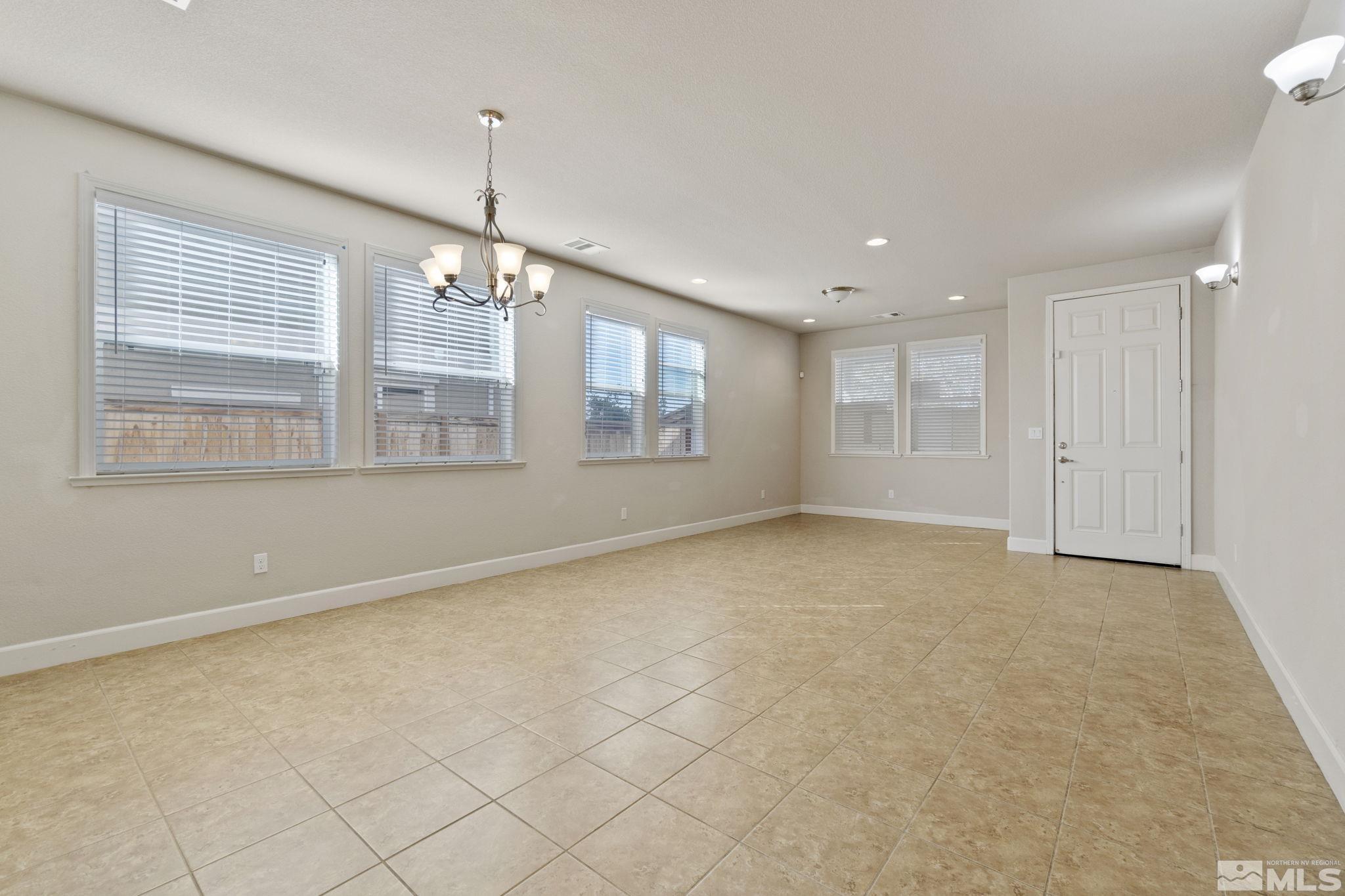 3640 Coastal Street Reno, NV 89512 - Photo 8 of 38 Photo 8