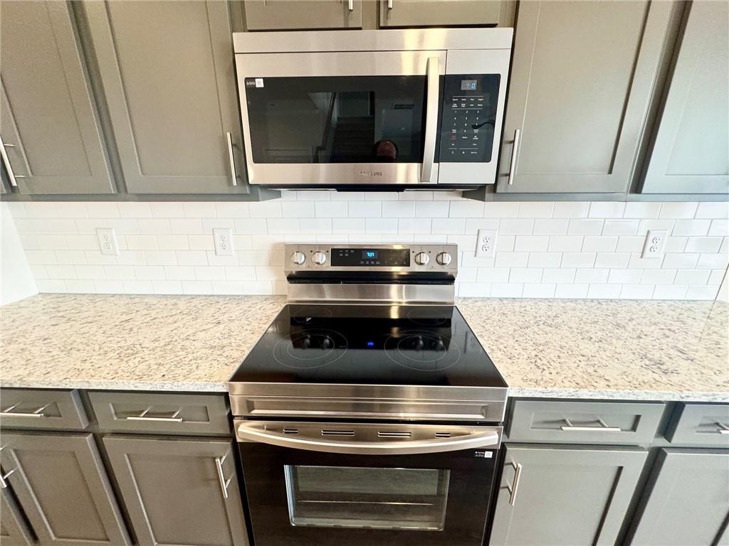 7252 Millbrae Walk Flowery Branch, GA 30542 - Photo 7 of 39