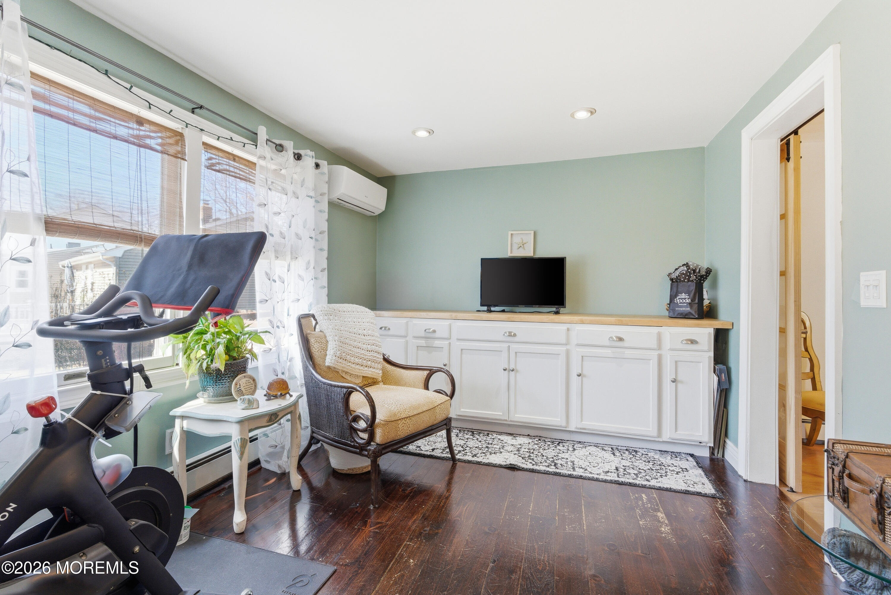 120 Whalepond Road Oakhurst, NJ 07755 - Photo 11 of 42 026