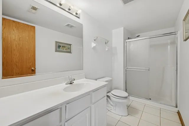 $230,000 | 7025 Heritage Circle, Unit 2A, Orland Park, IL 60462