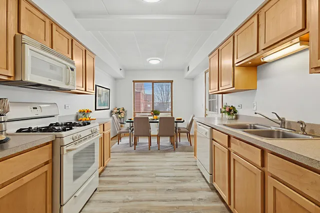 $230,000 | 7025 Heritage Circle, Unit 2A, Orland Park, IL 60462