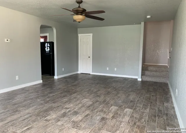 $1,999 | 25243 Cambridge Wall, San Antonio, TX 78261