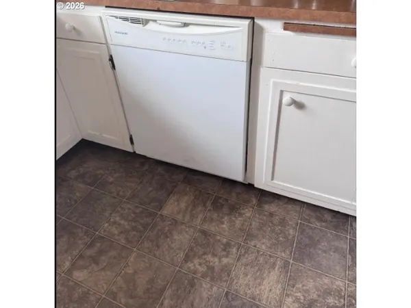 $395,000 | 1325 Southwest 8th Avenue, Albany, OR 97321