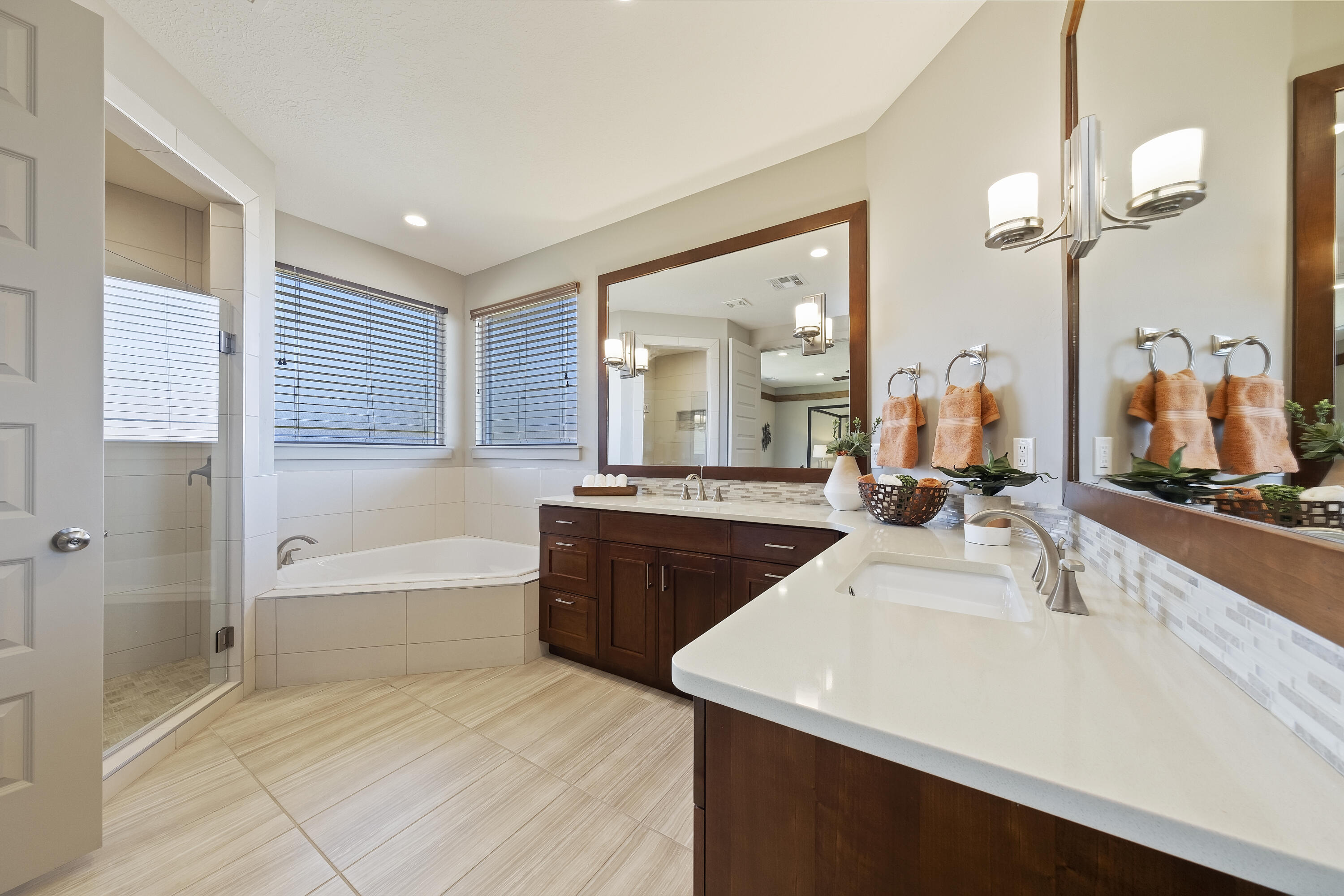 1516 Talus Way St. George, UT 84790 - Photo 17 of 34 20-1516Talus-VIMA-054