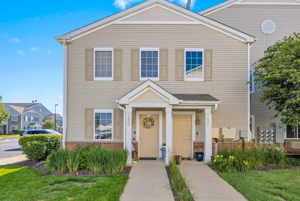 $195,000 | 122 Bertram Drive, Unit D, Yorkville, IL 60560