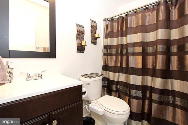 15807 Kerr Road Laurel, MD 20707 - Photo 17 of 30 Bath