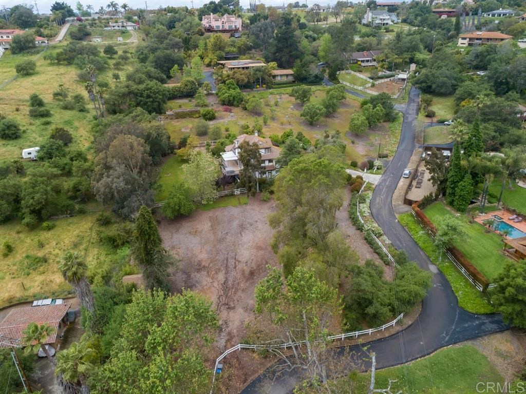 3657 La Canada Road Fallbrook, CA 92028 - Photo 3 of 25
