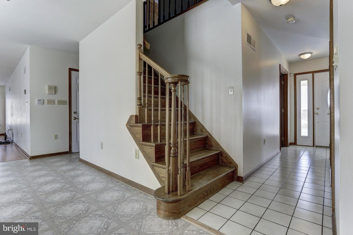 1182 Gorsuch Road Hampstead, MD 21074 - Photo 6 of 29 Entry