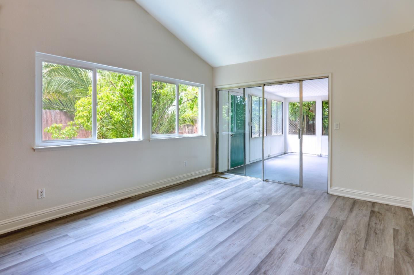 136 Dutch Flat Road Vallejo, CA 94589 - Photo 16 of 24