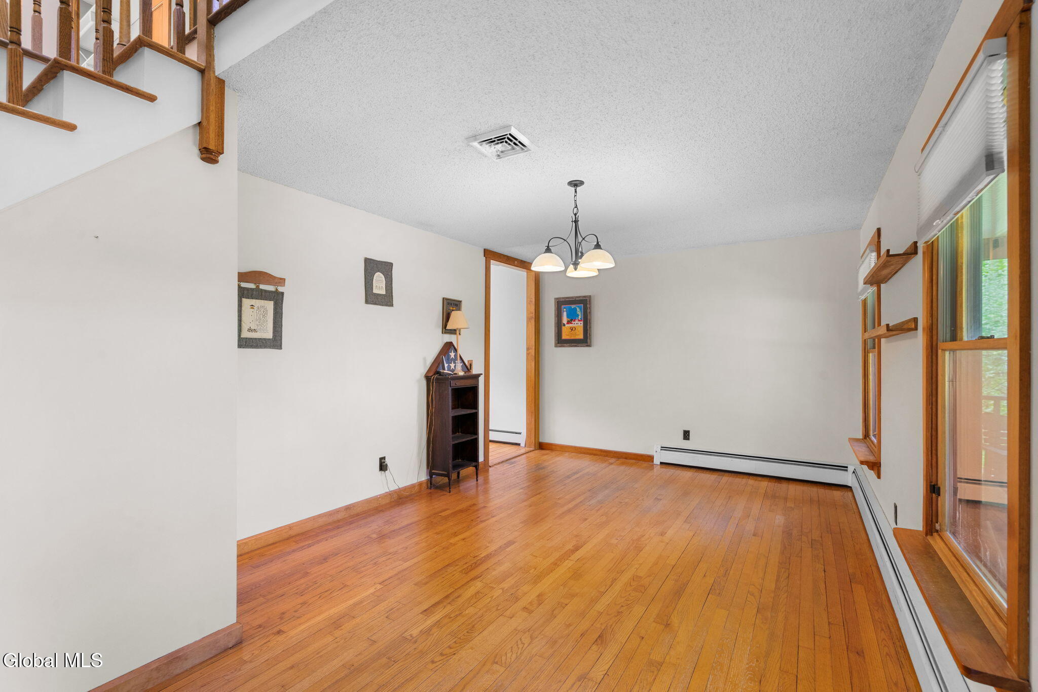 22 Island View Road Colonie, NY 12047 - Photo 6 of 40 20-web-or-mls-22-island-view-rd