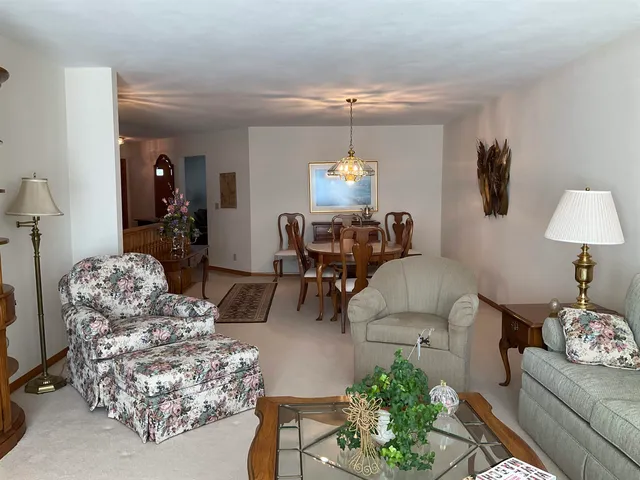 $240,000 | 6573 Laurelwood Drive, Rockford, IL 61108