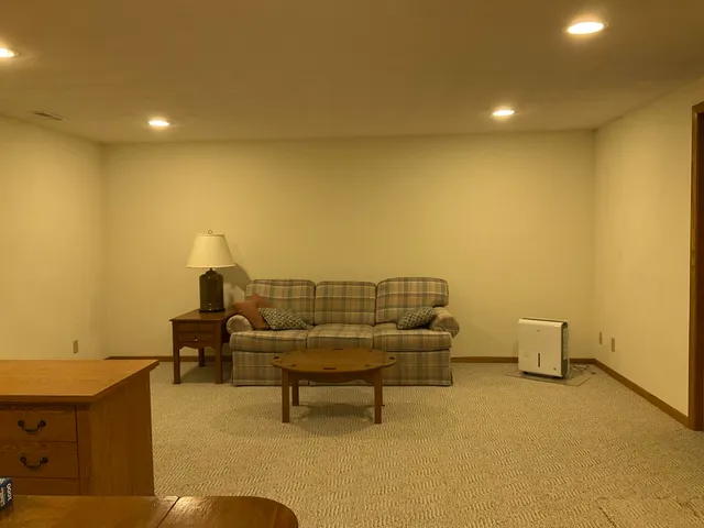 $240,000 | 6573 Laurelwood Drive, Rockford, IL 61108