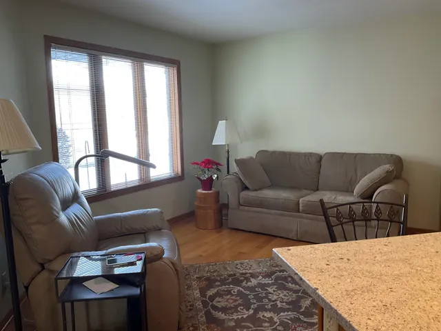 $240,000 | 6573 Laurelwood Drive, Rockford, IL 61108