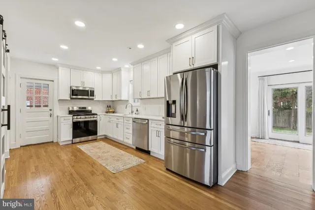 $1,499,990 | 425 North Norwood Street, Arlington, VA 22203