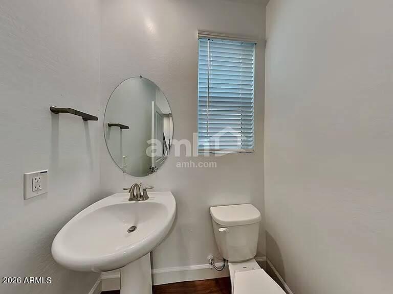 678 West Laredo Avenue Gilbert, AZ 85233 - Photo 5 of 16 WhatsApp Image 2026-07-11 at 9.24.50 PM