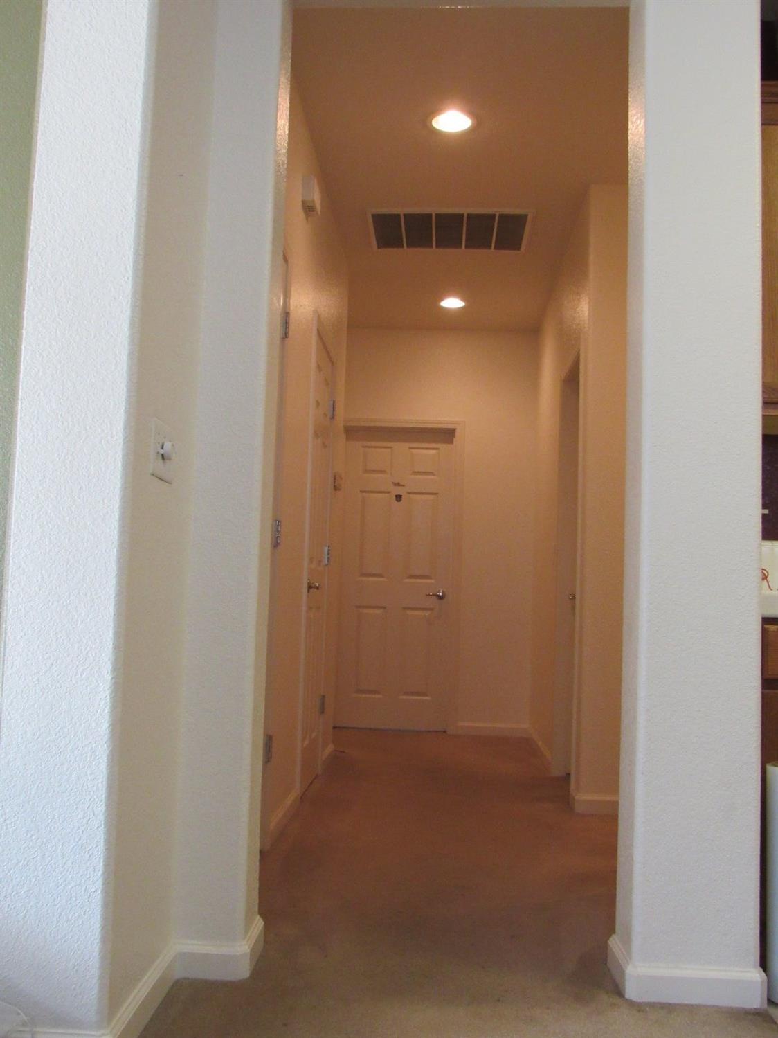 2141 Sheldon Court Reedley, CA 93654 - Photo 10 of 22 Canned lighting throughout the house.