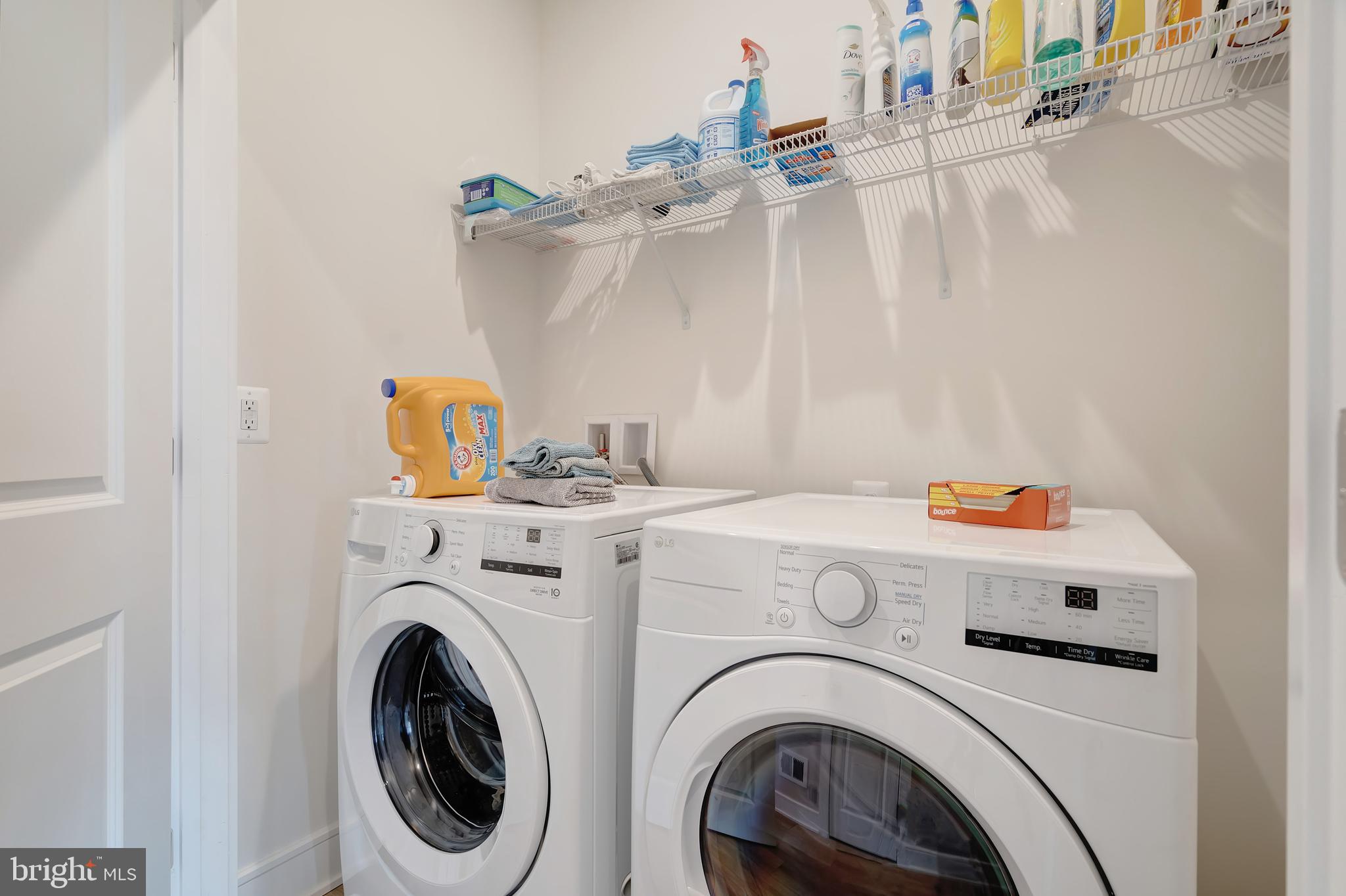 105 Checkerspot Way White Post, VA 22663 - Photo 33 of 37 a utility room with dryer and washer
