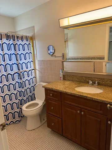 $1,800 | 5160 Northwest 3rd Street, Unit A, Delray Beach, FL 33445