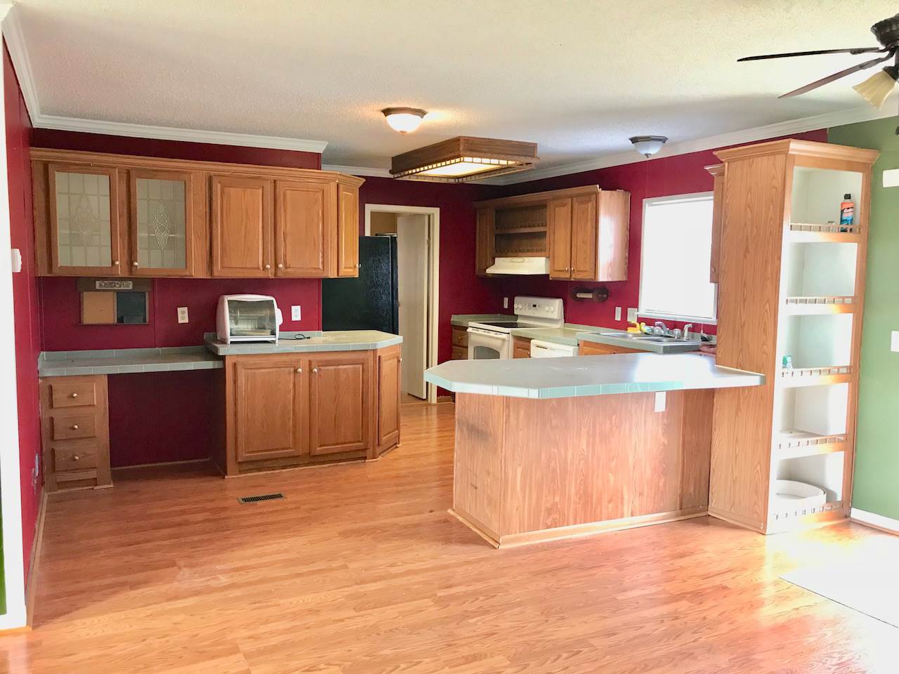 908 Upper Iron Bridge Road Oakland, KY 42159 - Photo 7 of 13 Gallery Image 7