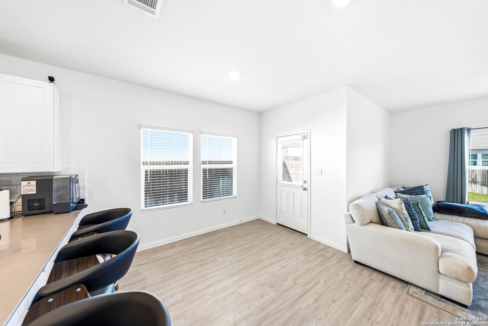 31940 Native Sun Road Bulverde, TX 78163 - Photo 5 of 56