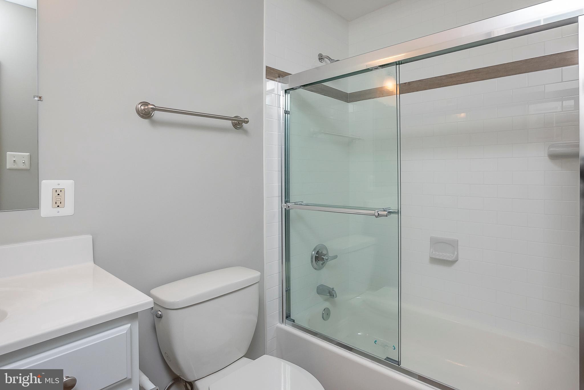 241 Ridgeway Road Catonsville, MD 21228 - Photo 18 of 29
