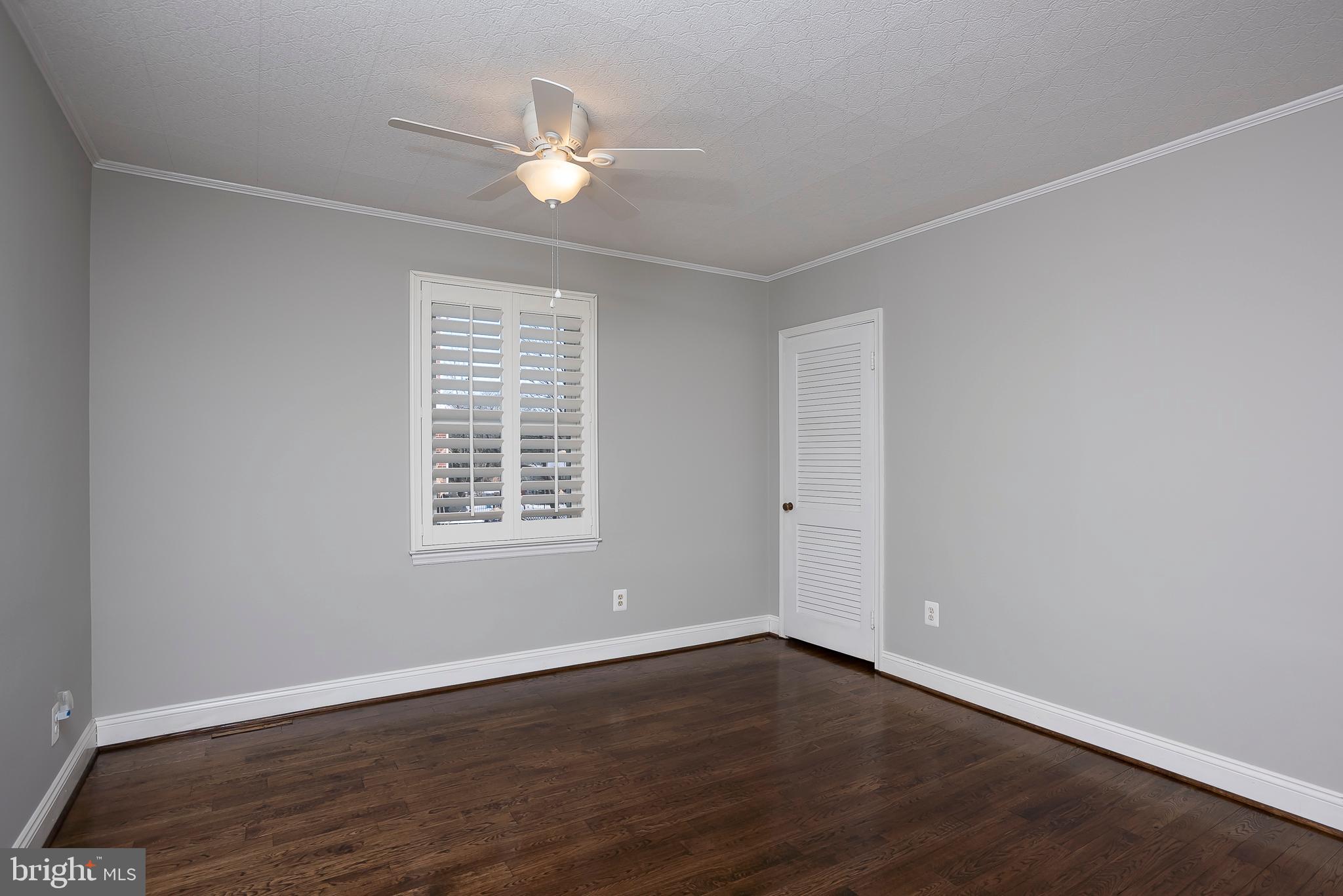241 Ridgeway Road Catonsville, MD 21228 - Photo 22 of 29 Bedroom 2 (alt view)