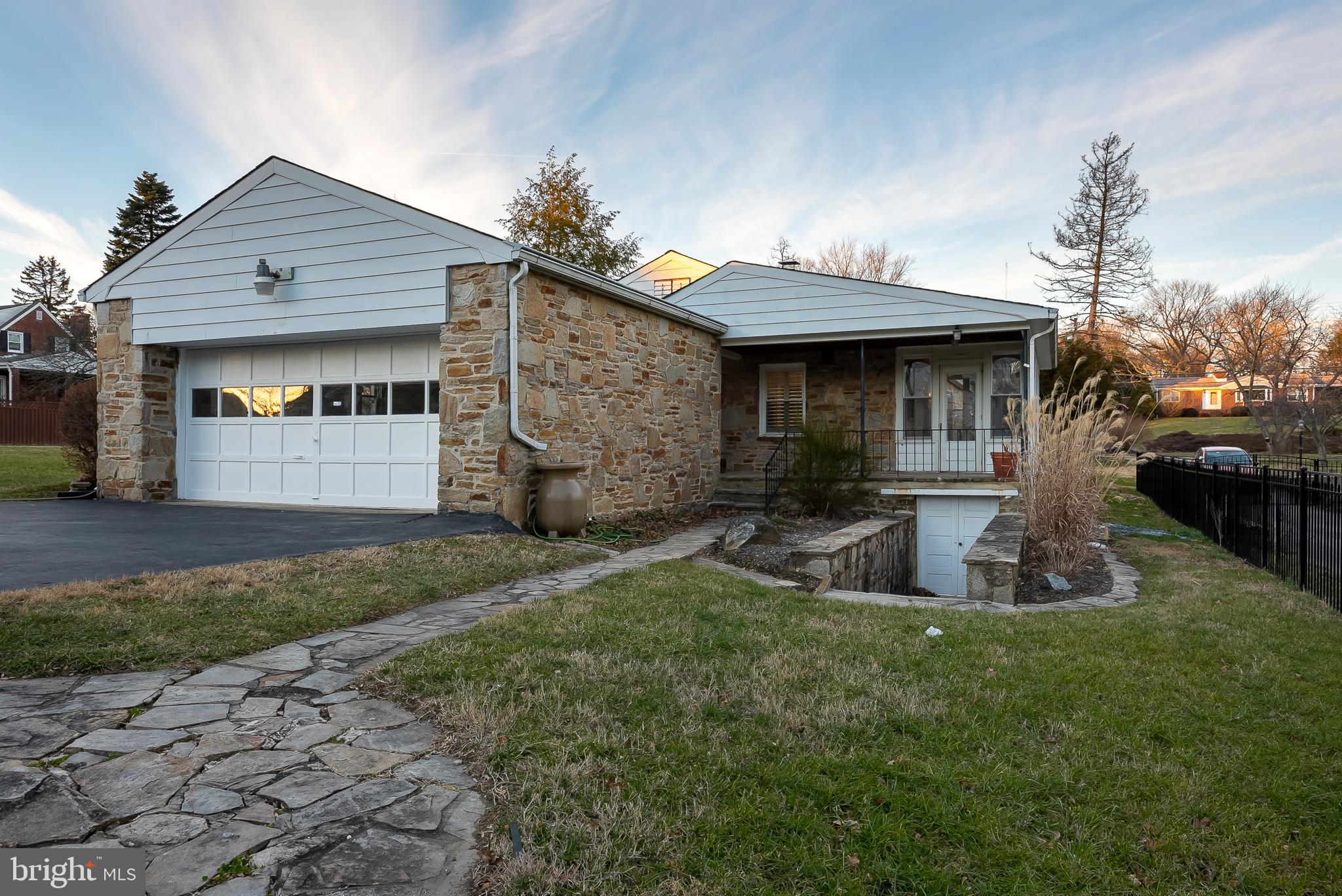 241 Ridgeway Road Catonsville, MD 21228 - Photo 29 of 29 Exterior Side to Back