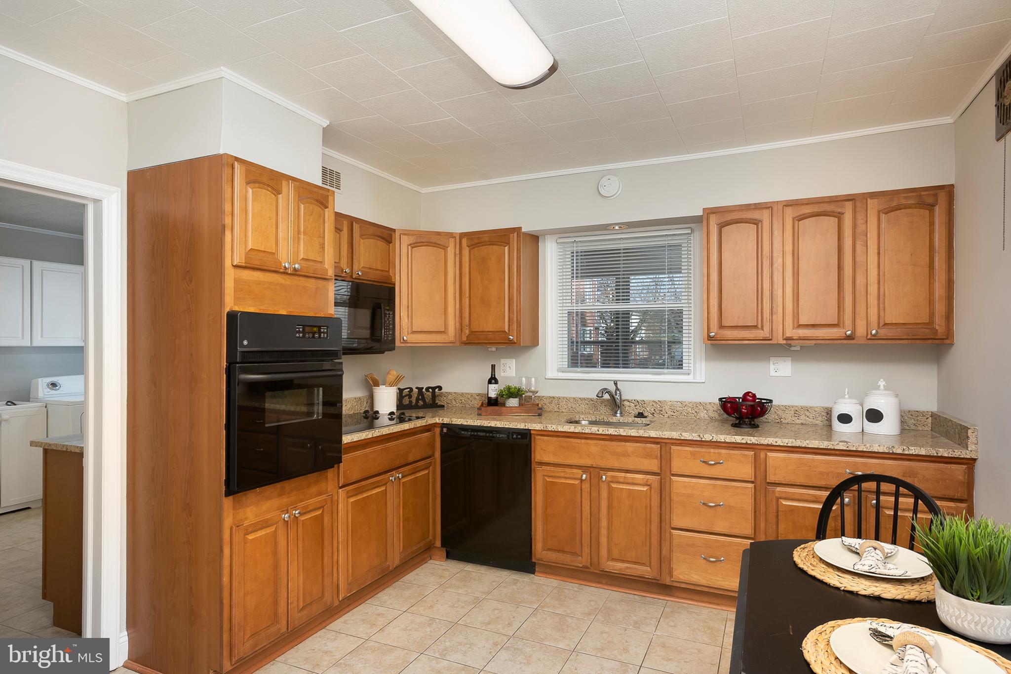 241 Ridgeway Road Catonsville, MD 21228 - Photo 10 of 29 Kitchen Area