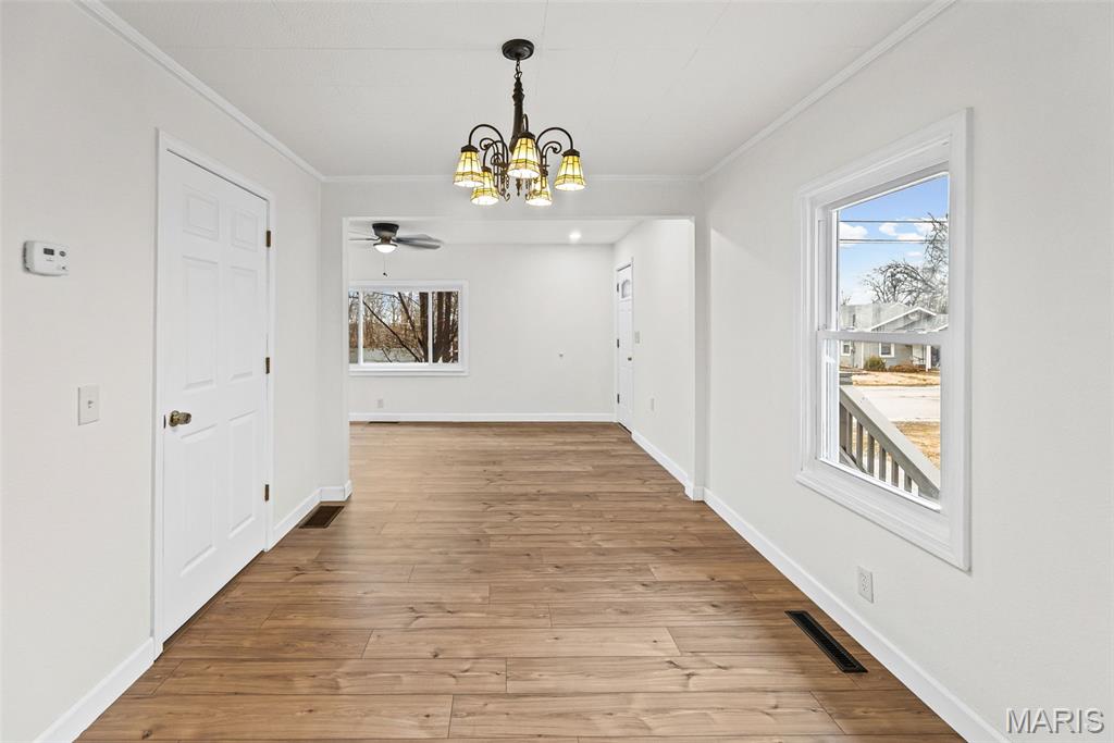 509 Stowell Avenue Alton, IL 62002 - Photo 11 of 28