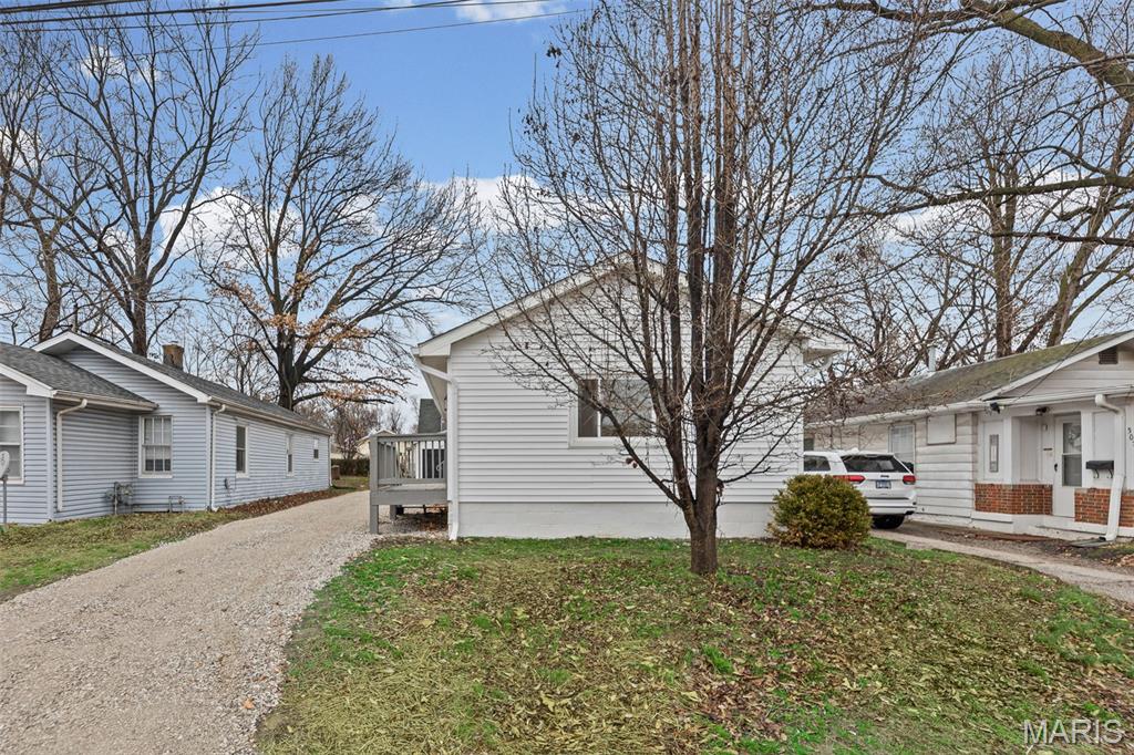 509 Stowell Avenue Alton, IL 62002 - Photo 6 of 28